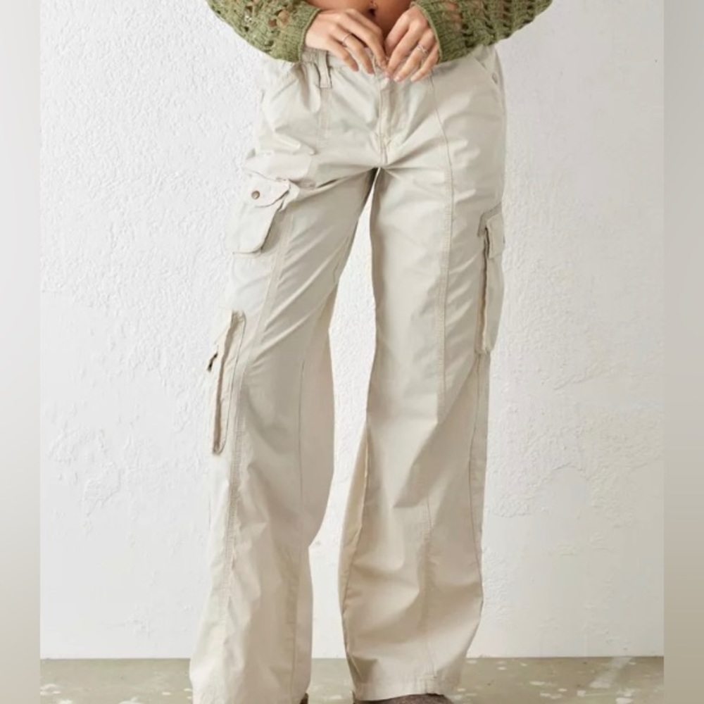 BDG y2k low rise cargos 🤎